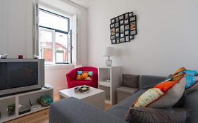 Charming Apartment In Lisbon Center- Checkinhome